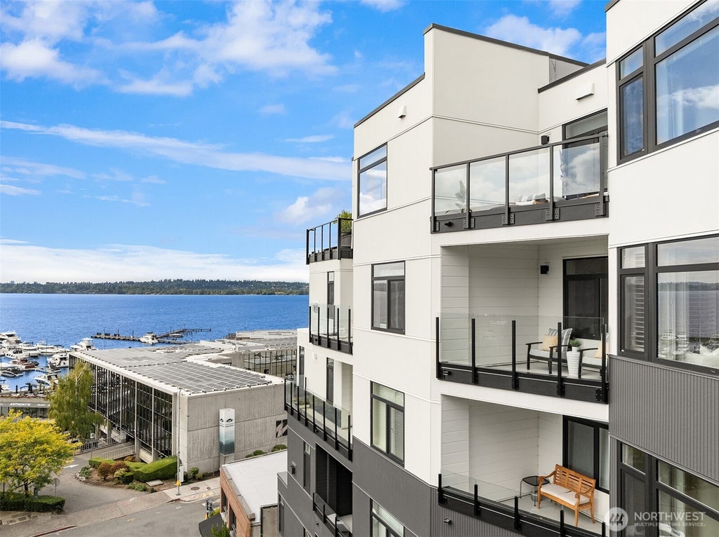 Photo of 108 2nd Avenue S #403, Kirkland, WA 98033 (MLS # 2583436)