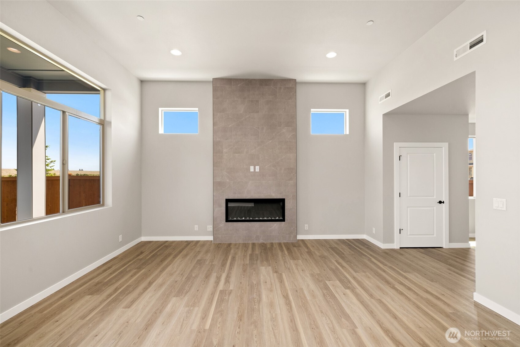 13923 178th Street E 37
