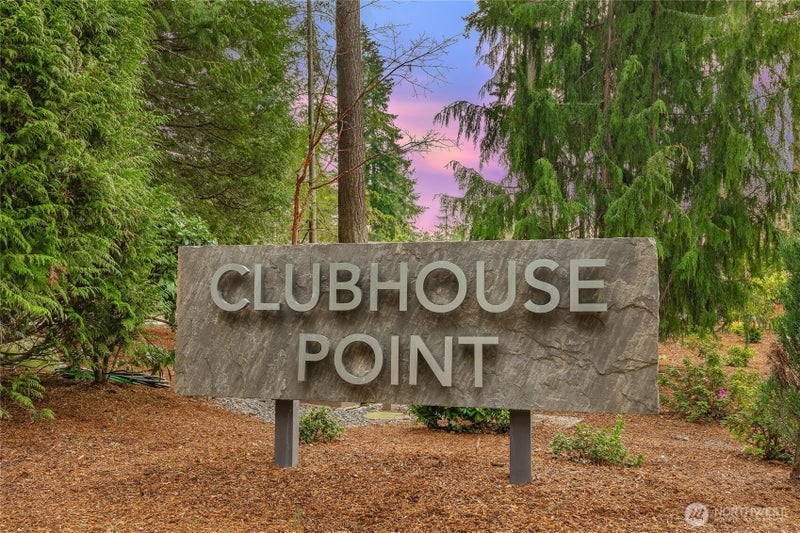 8784 Clubhouse Point Drive