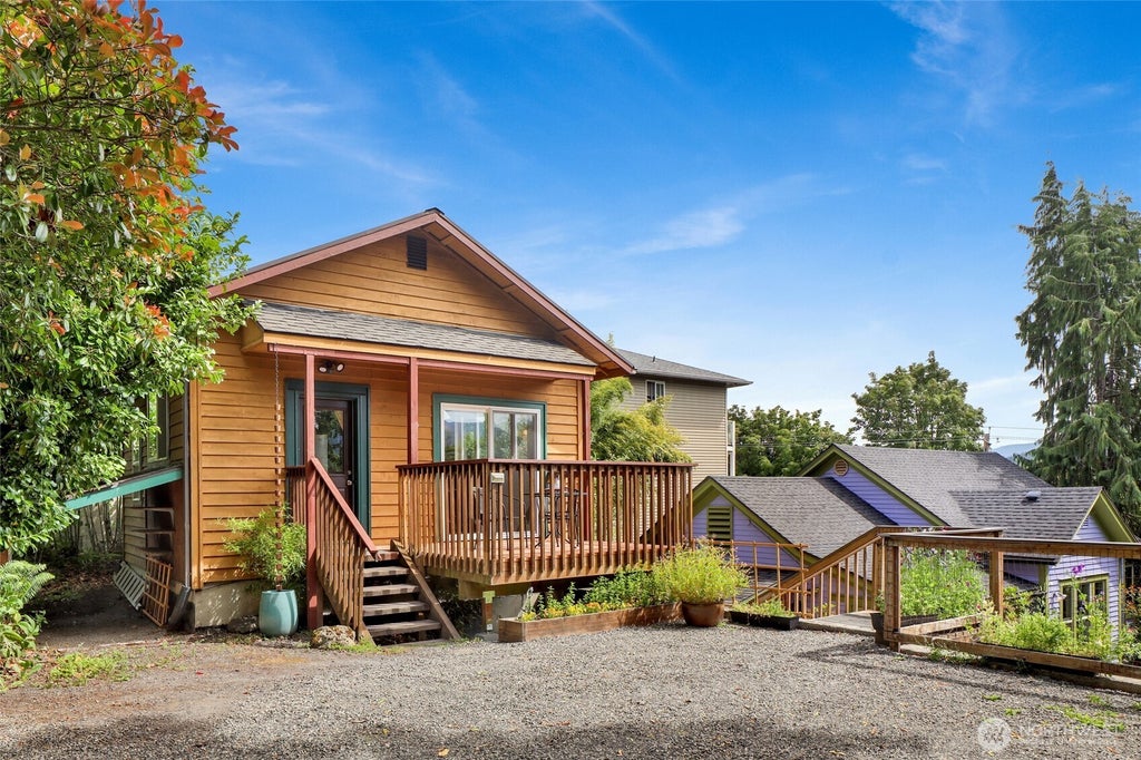 Photo of 1016 21st Street, Bellingham, WA 98225 (MLS # 2561073)