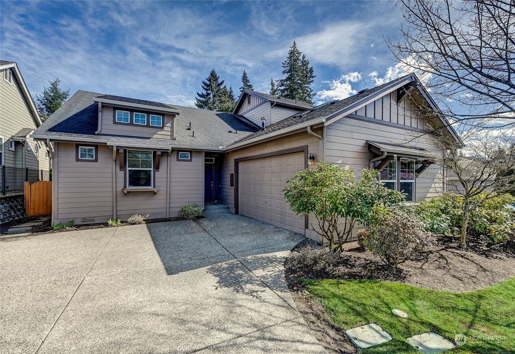 Photo of 13756 231st Lane NE, Redmond, WA 98053 (MLS # 2039534)