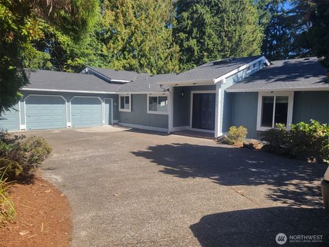 Photo of 2534 Wedgewood Court SE, Olympia, WA 98501 (MLS # 2420563)