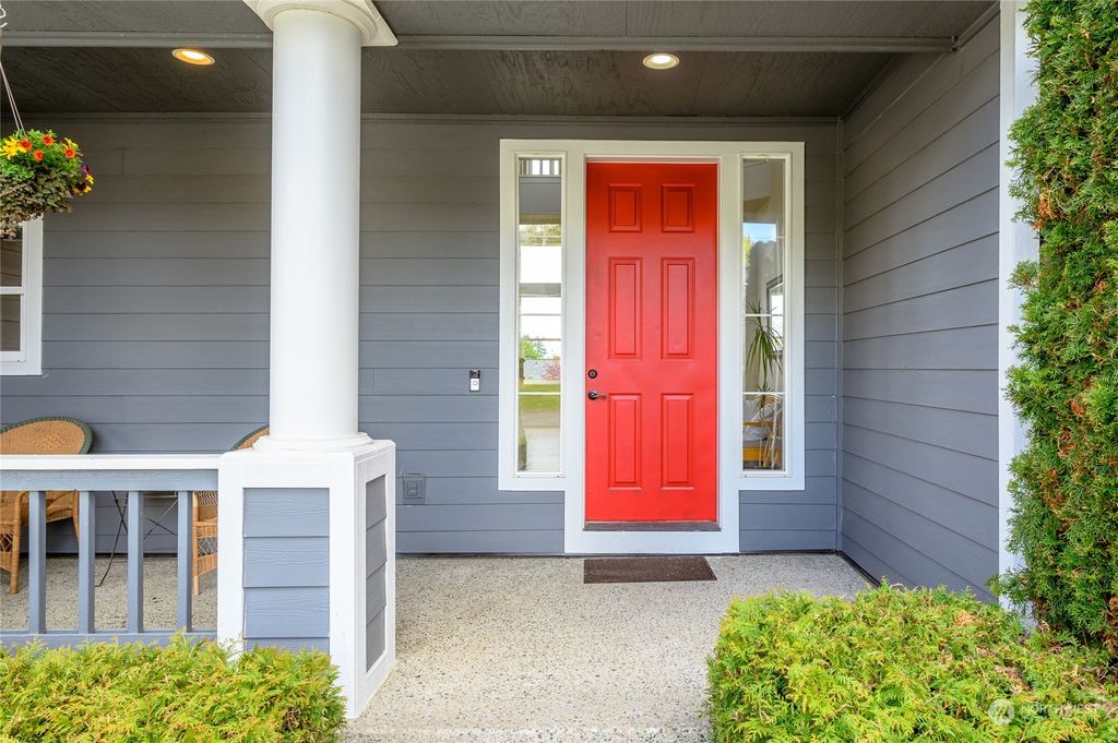 Photo of 6307 129th Place SE, Snohomish, WA 98296 (MLS # 2194444)
