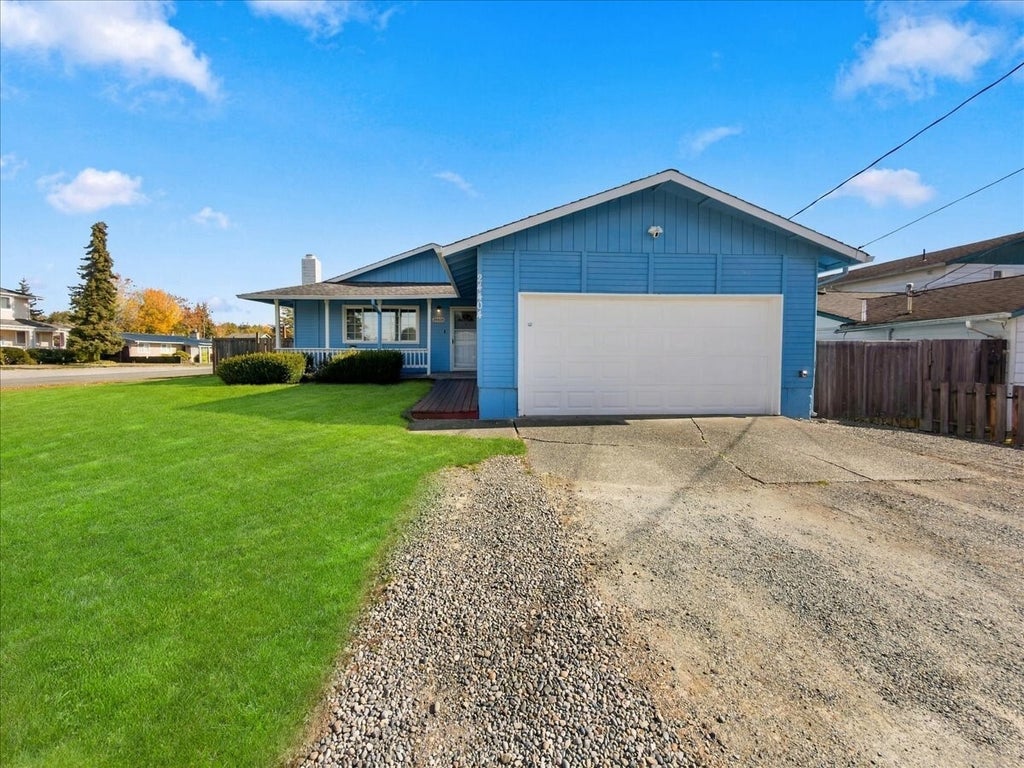 Photo of 24404 14th Avenue S, Des Moines, WA 98198 (MLS # 2596289)