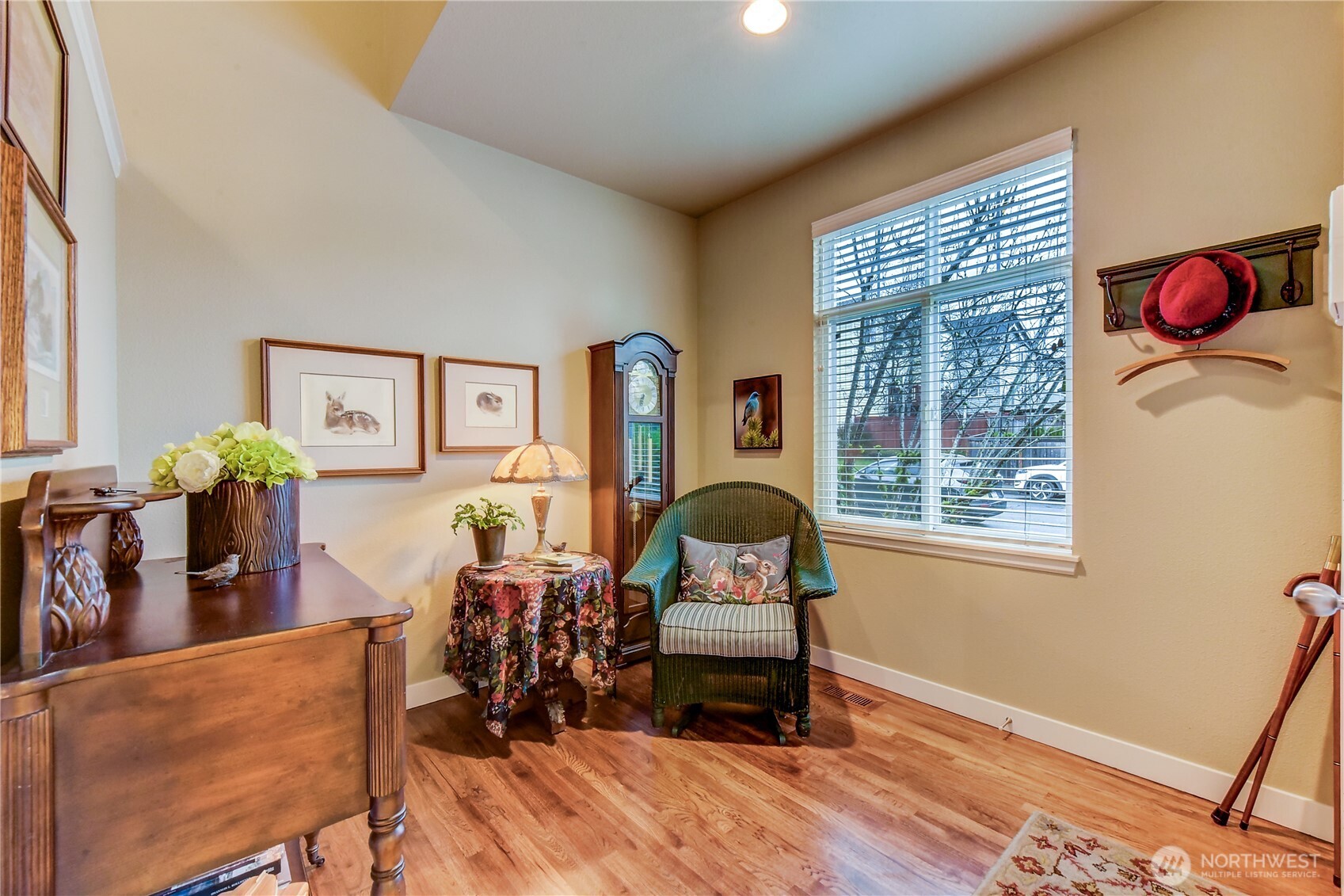 900 233rd Avenue NE 931