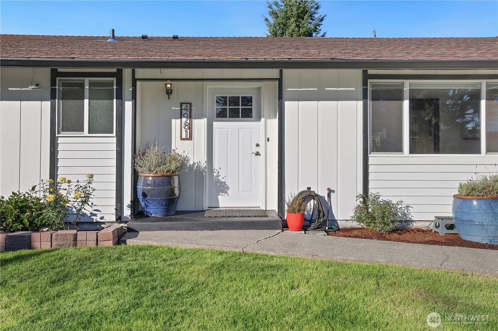 Photo of 4981 31st Street NE, Tacoma, WA 98422 (MLS # 2446665)