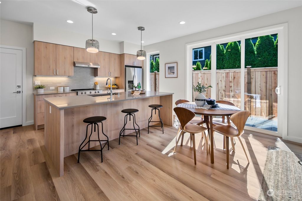 Photo of 107 N 105th Street, Seattle, WA 98133 (MLS # 2261997)