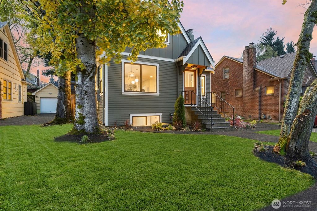 Photo of 3430 42nd Avenue SW, Seattle, WA 98116 (MLS # 2455299)