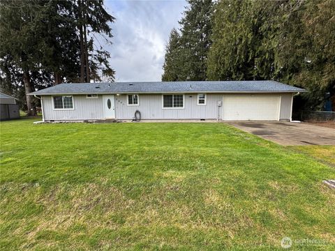 Photo of 2421 32nd Avenue, Longview, WA 98632 (MLS # 2478340)