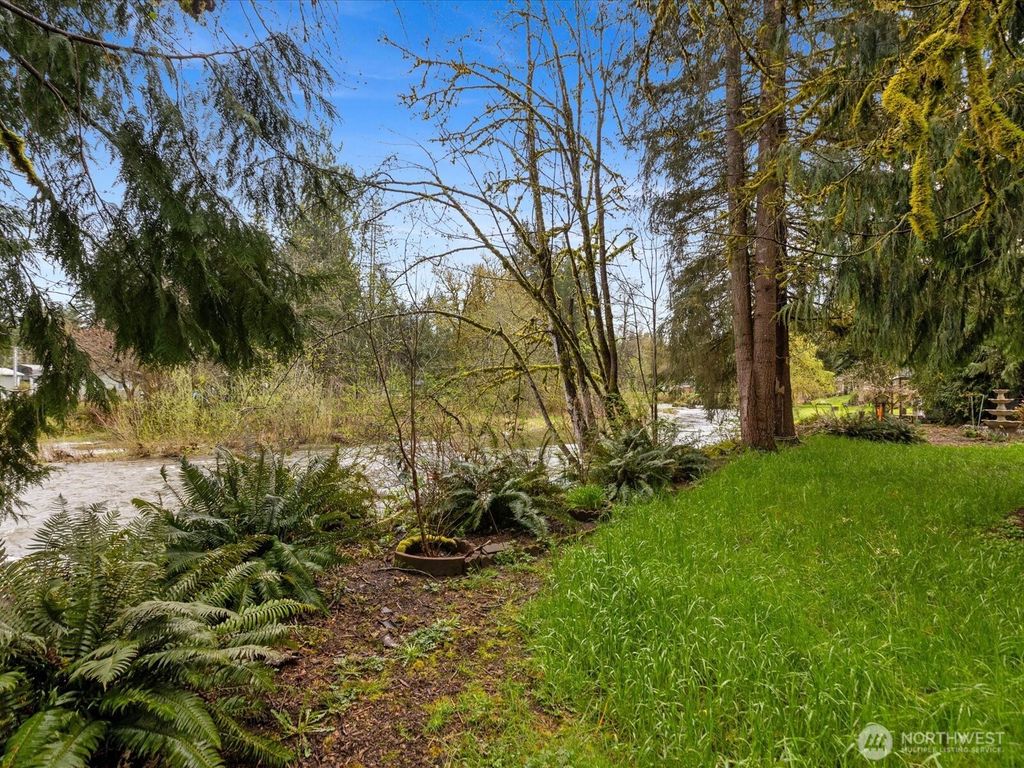Photo of 6727 Skinner Road, Granite Falls, WA 98252 (MLS # 2351803)
