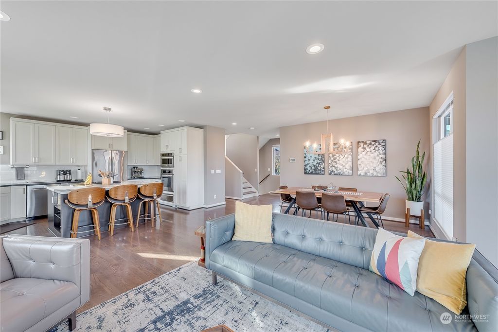 Photo of 6113 32nd Avenue NW, Seattle, WA 98107 (MLS # 2046323)