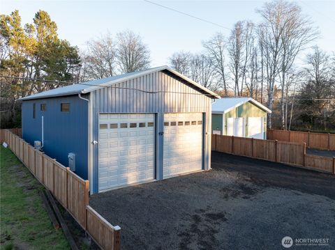 1018 E Delilah Rose Lane Westport WA 98595