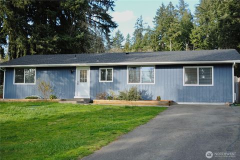 Photo of 7544 Mesplay Avenue SE, Lacey, WA 98503 (MLS # 2499044)