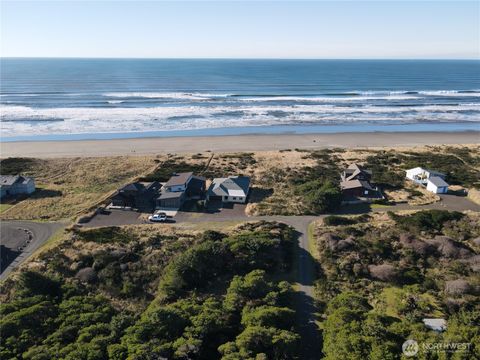 Photo of 1 XX Strand Street, Westport, WA 98595 (MLS # 2492123)