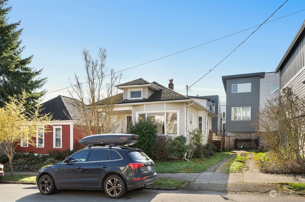 Photo of 2509 S Dearborn St St, Seattle, WA 98144 (MLS # 2204565)