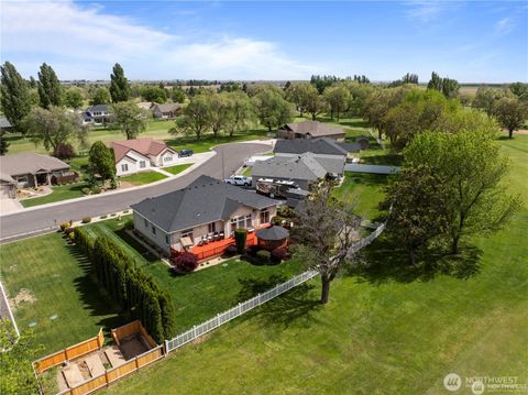 Photo of 19242 Quail Way NW, Soap Lake, WA 98851 (MLS # 2429840)