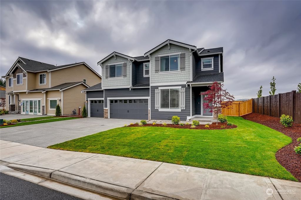 Photo of 28419 83rd Drive NW #86, Stanwood, WA 98292 (MLS # 2203447)