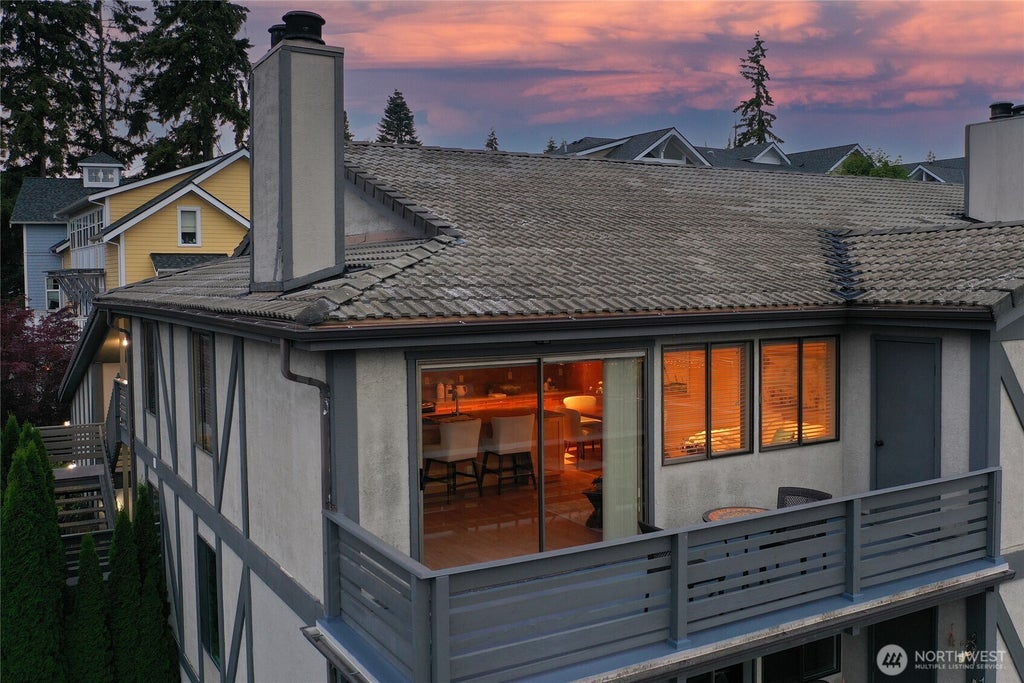 Photo of 185 Madison Avenue N, Bainbridge Island, WA 98110 (MLS # 2574093)