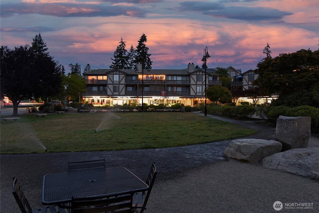 Photo of 185 Madison Avenue N, Bainbridge Island, WA 98110 (MLS # 2574093)