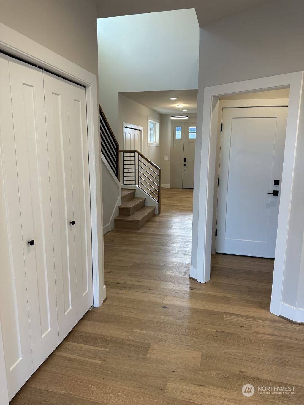 Photo of 7690 NE 165th Place, Kenmore, WA 98028 (MLS # 2027136)