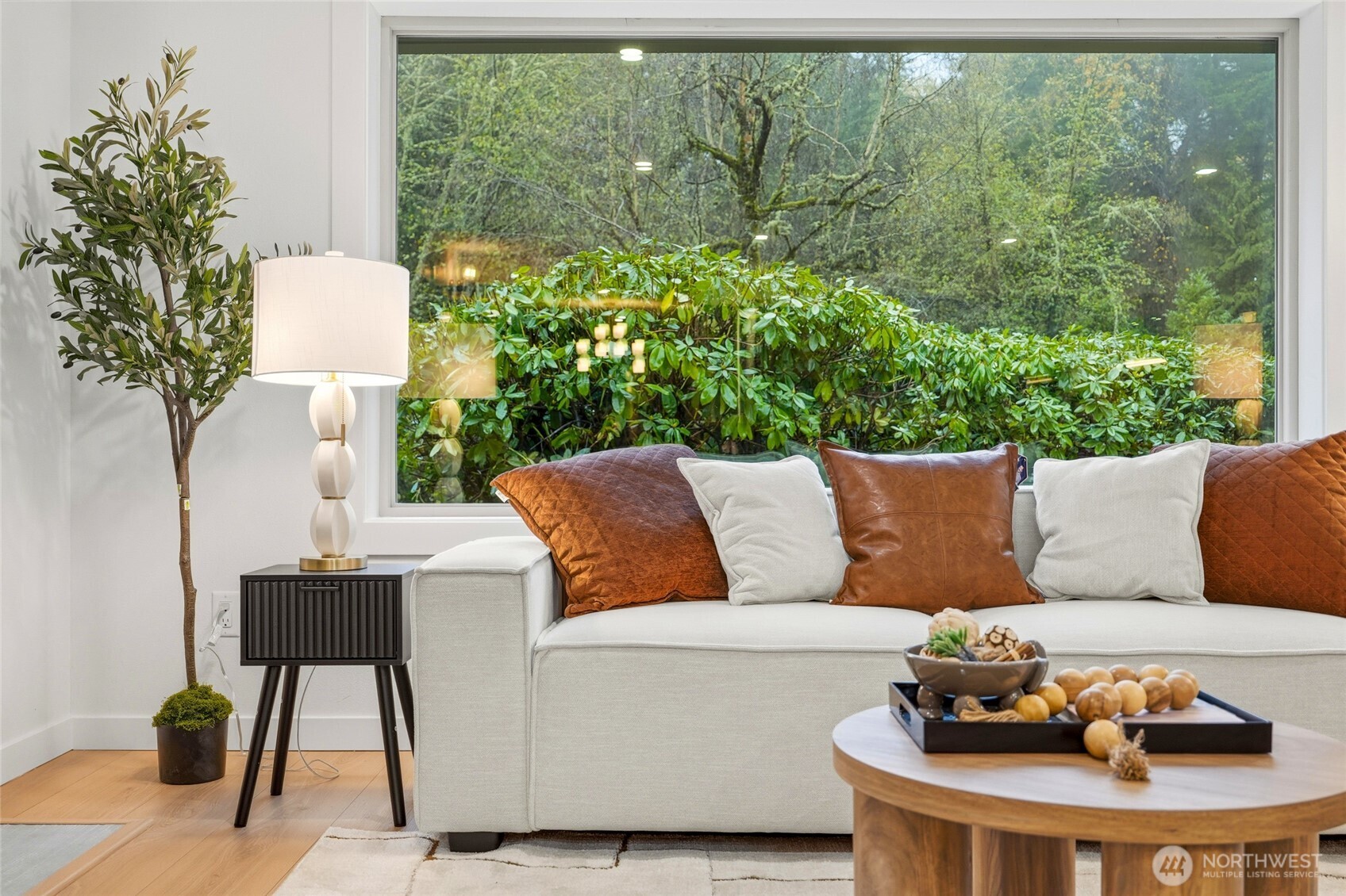 16512 18th Avenue NE