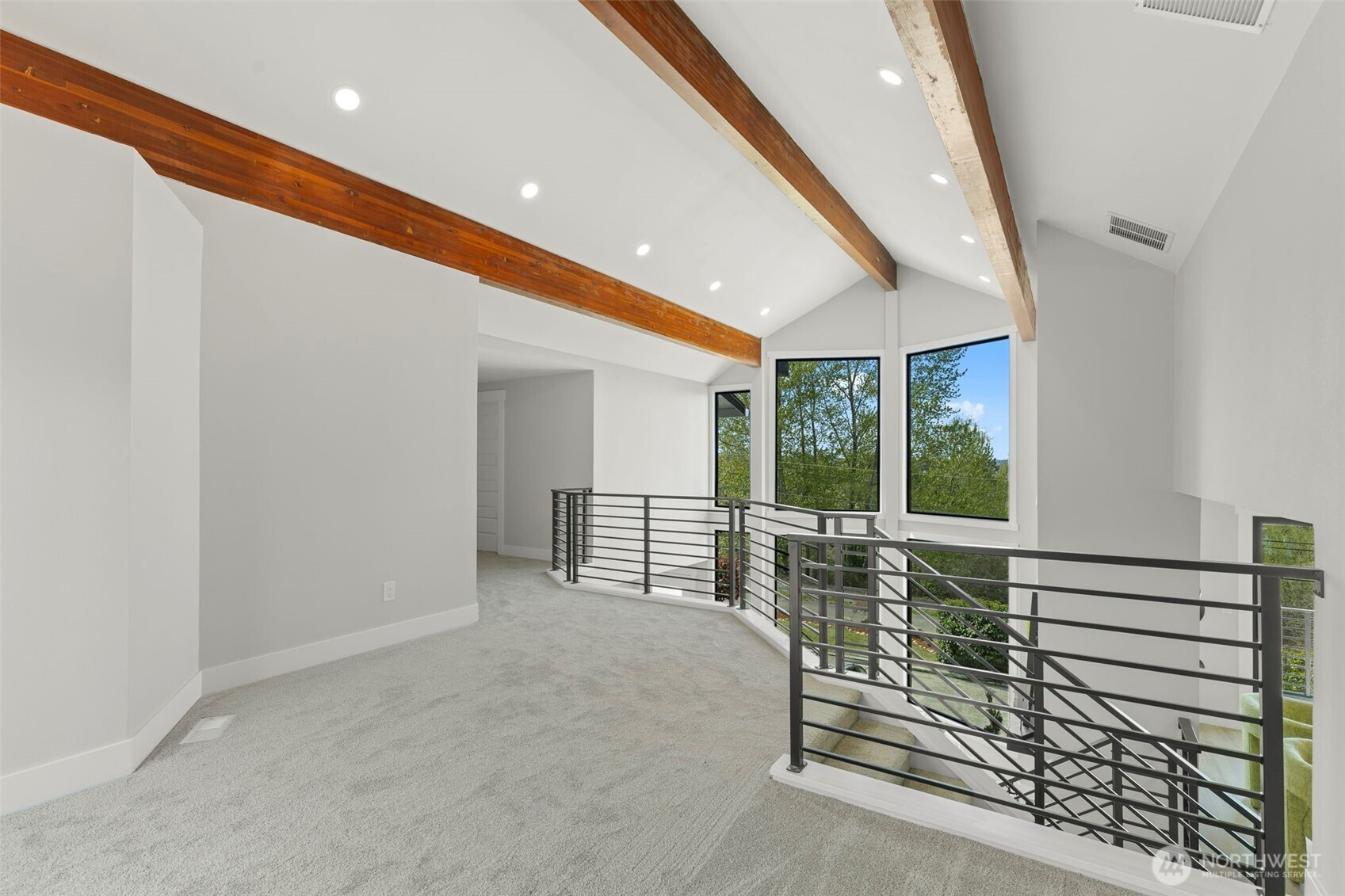 Tacoma, Washington 98422, United States, 4 Bedrooms Bedrooms, ,4 BathroomsBathrooms,Residential,Active,165150