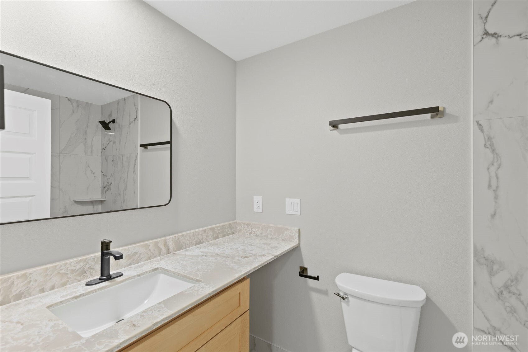 Tacoma, Washington 98422, United States, 4 Bedrooms Bedrooms, ,4 BathroomsBathrooms,Residential,Active,165150