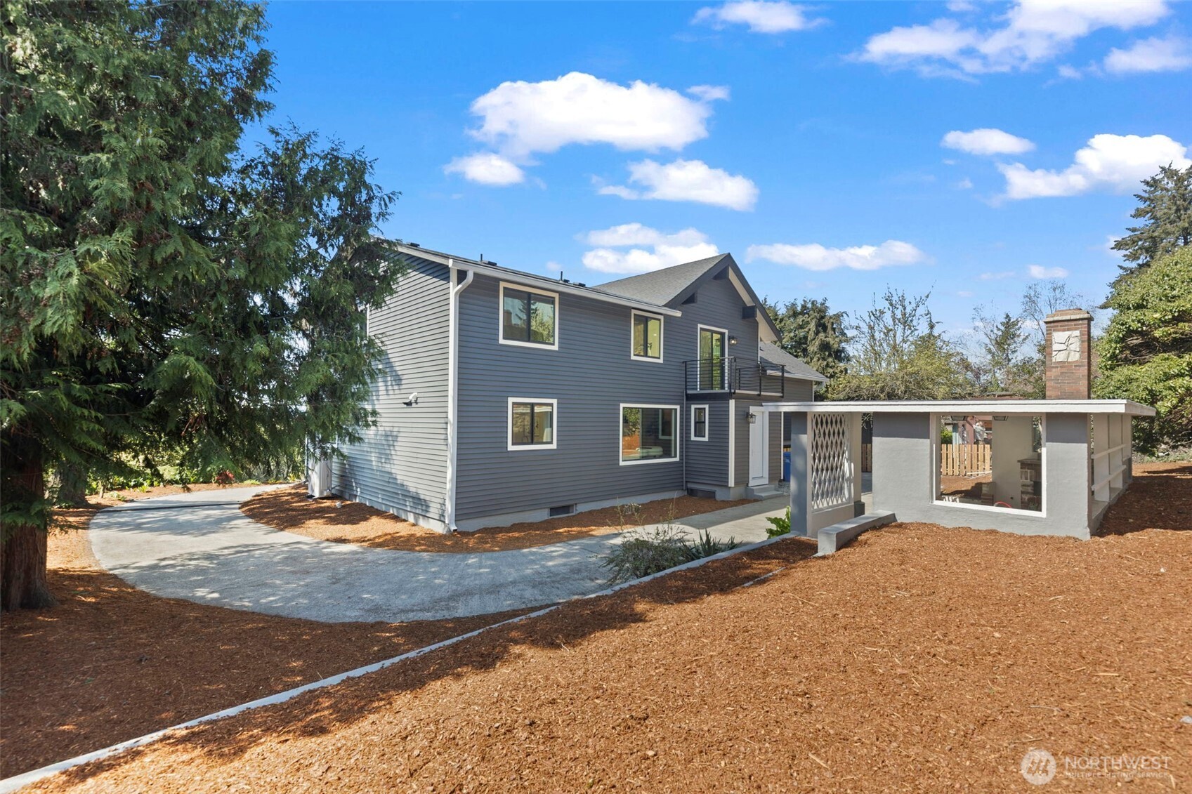 Tacoma, Washington 98422, United States, 4 Bedrooms Bedrooms, ,4 BathroomsBathrooms,Residential,Active,165150