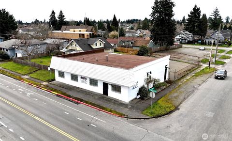 Photo of 5902 Yakima Avenue, Tacoma, WA 98408 (MLS # 2492808)