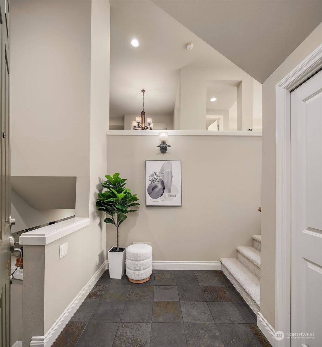 Photo of 6857 156th Place NE, Redmond, WA 98052 (MLS # 2238286)