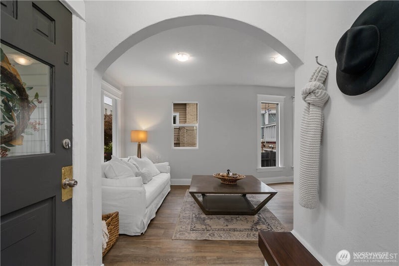 1305 NE 55th Street