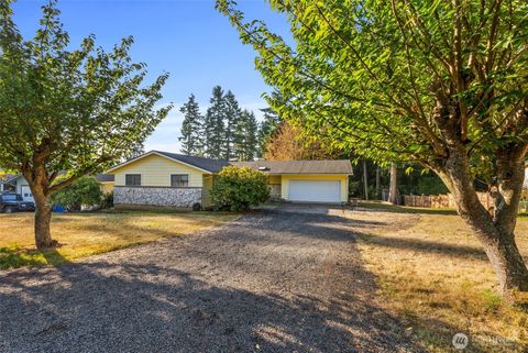 Photo of 177 Whitney Boulevard, Chehalis, WA 98532 (MLS # 2438023)