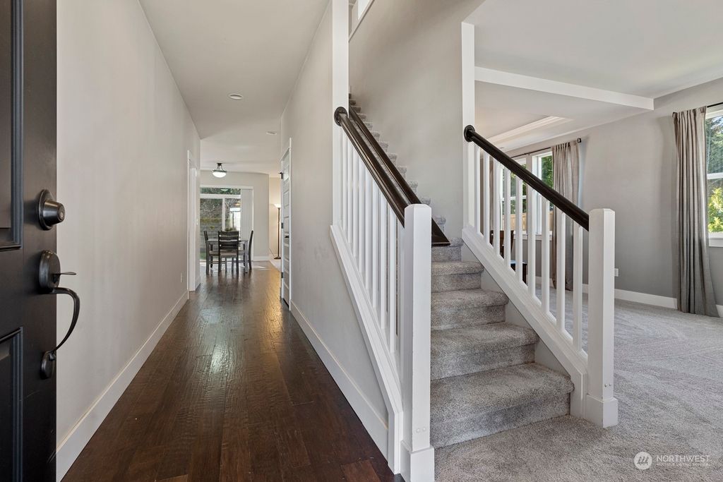 Photo of 9508 Templeton Avenue SE, Snoqualmie, WA 98065 (MLS # 2209970)