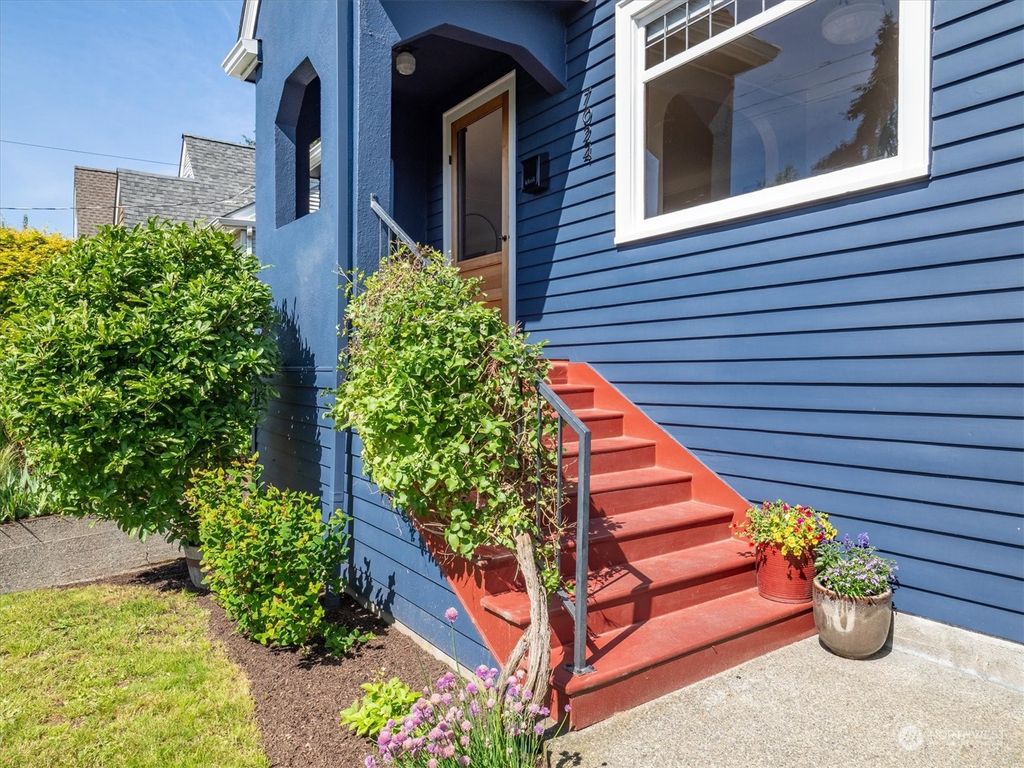 Photo of 7024 17th Avenue NW, Seattle, WA 98117 (MLS # 2244189)