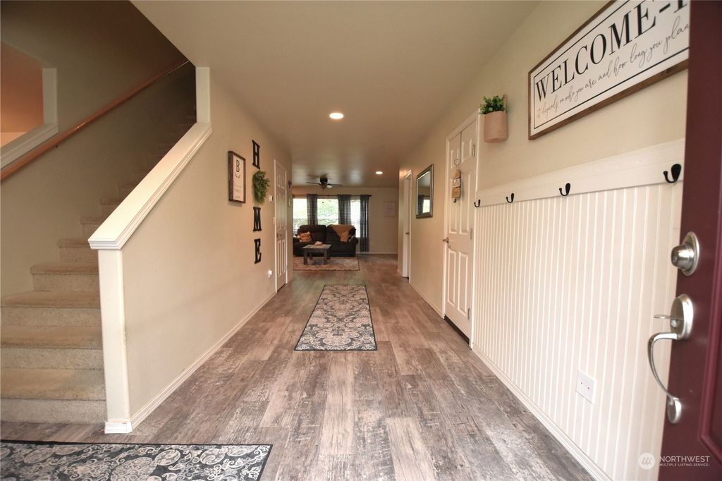 Photo of 7704 86th Drive NE, Marysville, WA 98271 (MLS # 2325761)