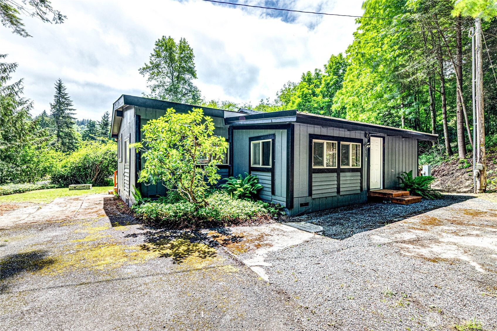 620 Cottonwood Lane