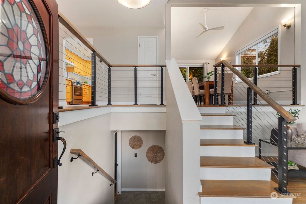 Photo of 16051 36th Avenue NE, Lake Forest Park, WA 98155 (MLS # 2193794)