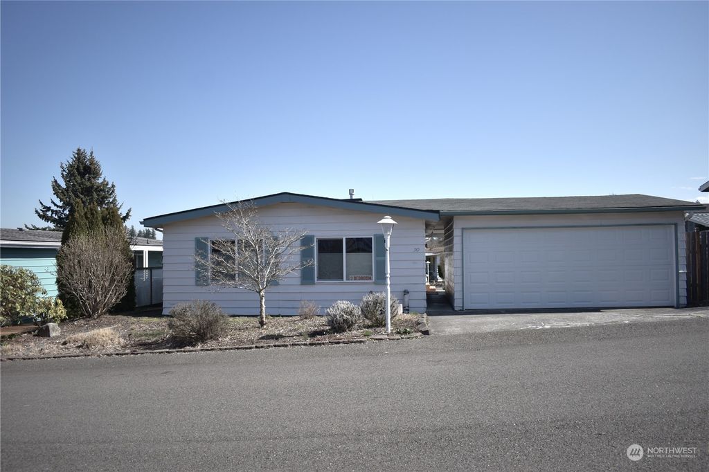 Photo of 2500 Alder Street #30, Milton, WA 98354 (MLS # 2031046)