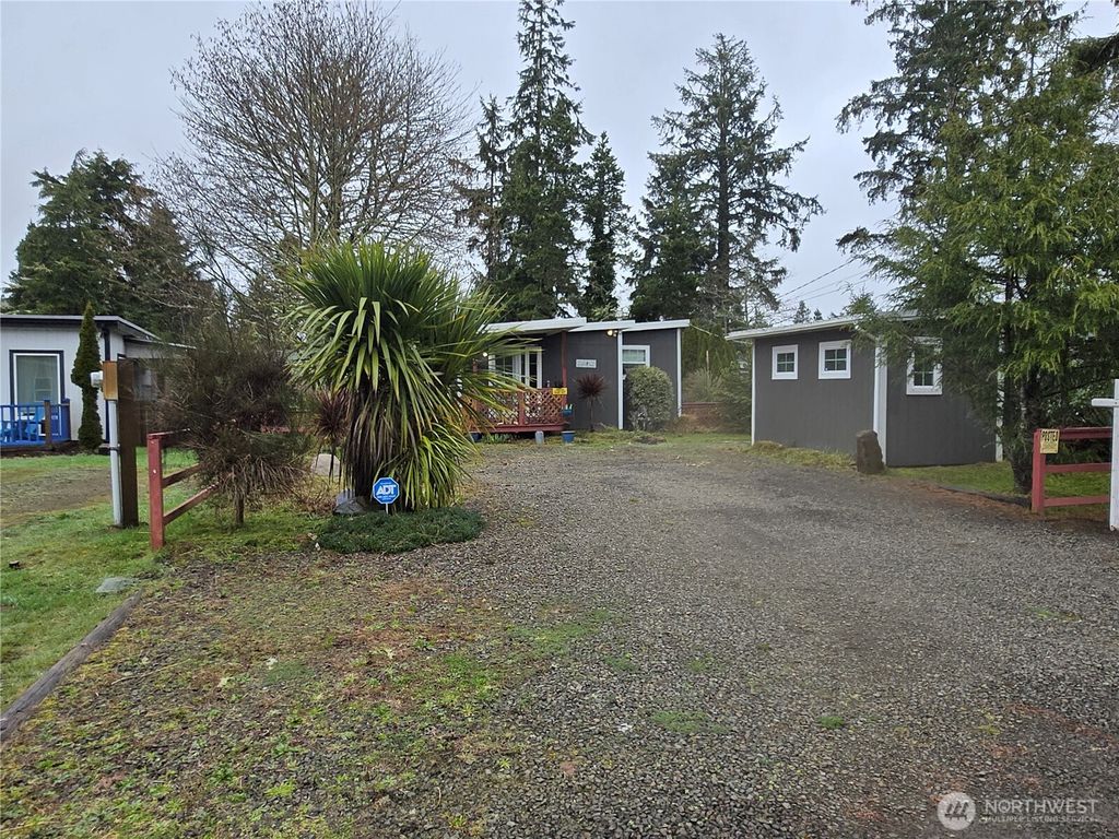 Photo of 2205 300th Place, Ocean Park, WA 98640 (MLS # 2490243)