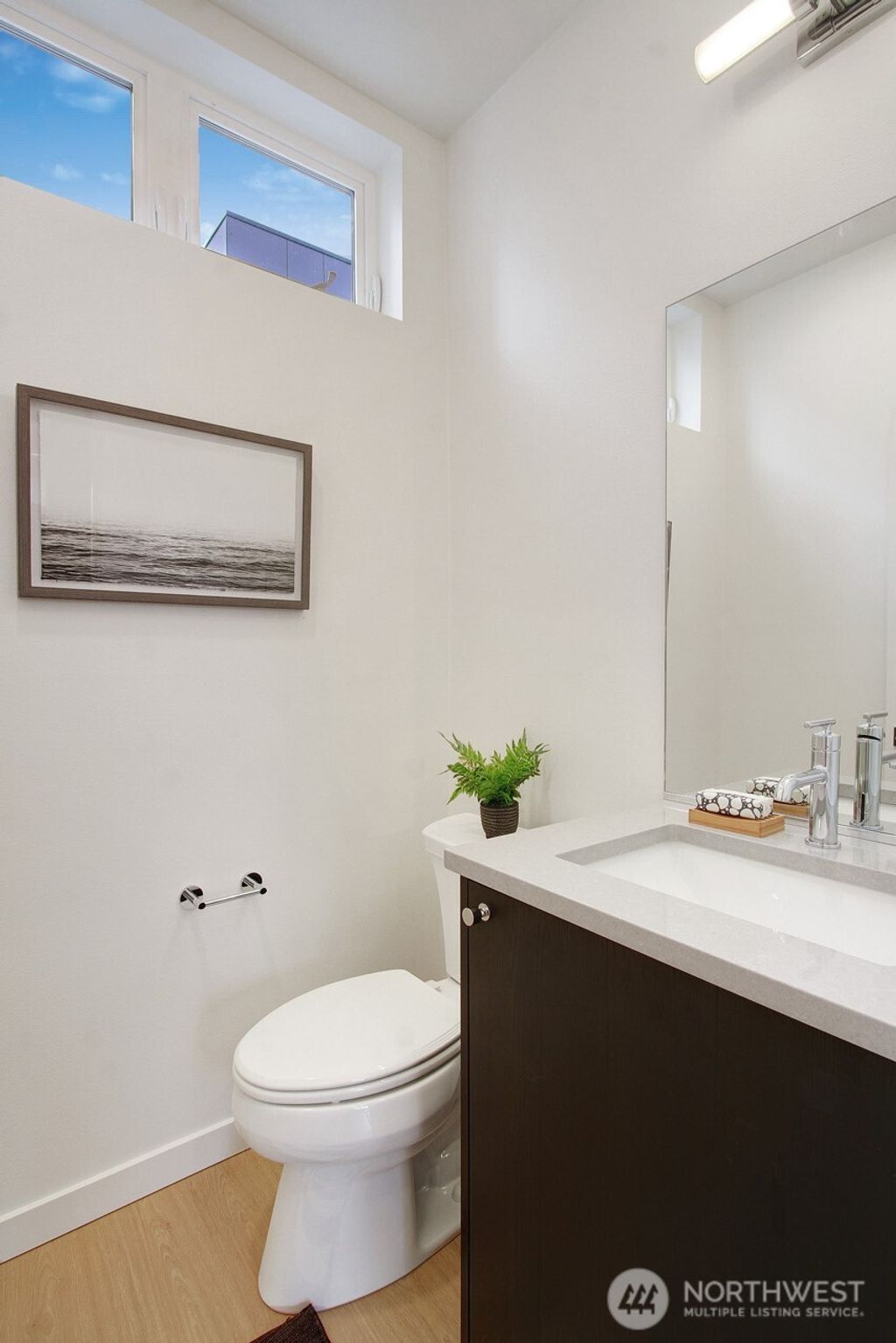 listing image 9363717779228080947