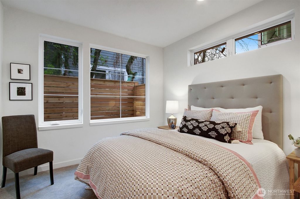 listing image 9360622570198927287