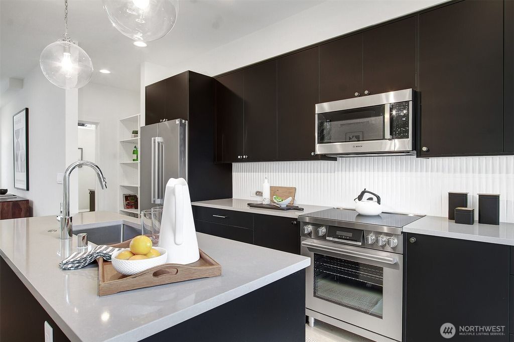 listing image 9363859248748282525