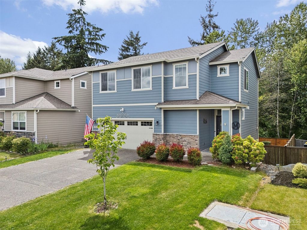 Photo of 14006 67th Avenue E, Puyallup, WA 98373 (MLS # 2527669)