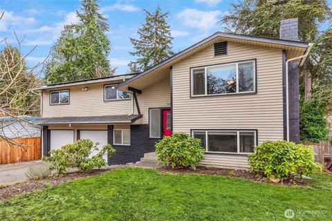 13045 28th Avenue NE, Seattle, WA 98125 - MLS#: 2343602