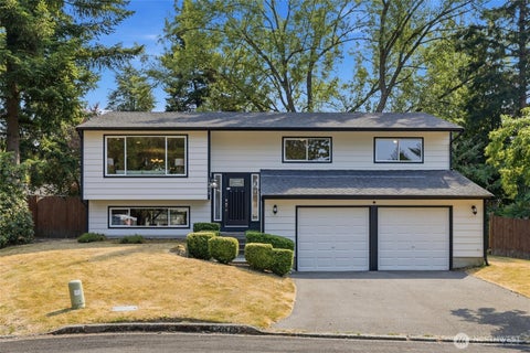 Photo of 12615 NE 142nd Street, Kirkland, WA 98034 (MLS # 2574424)