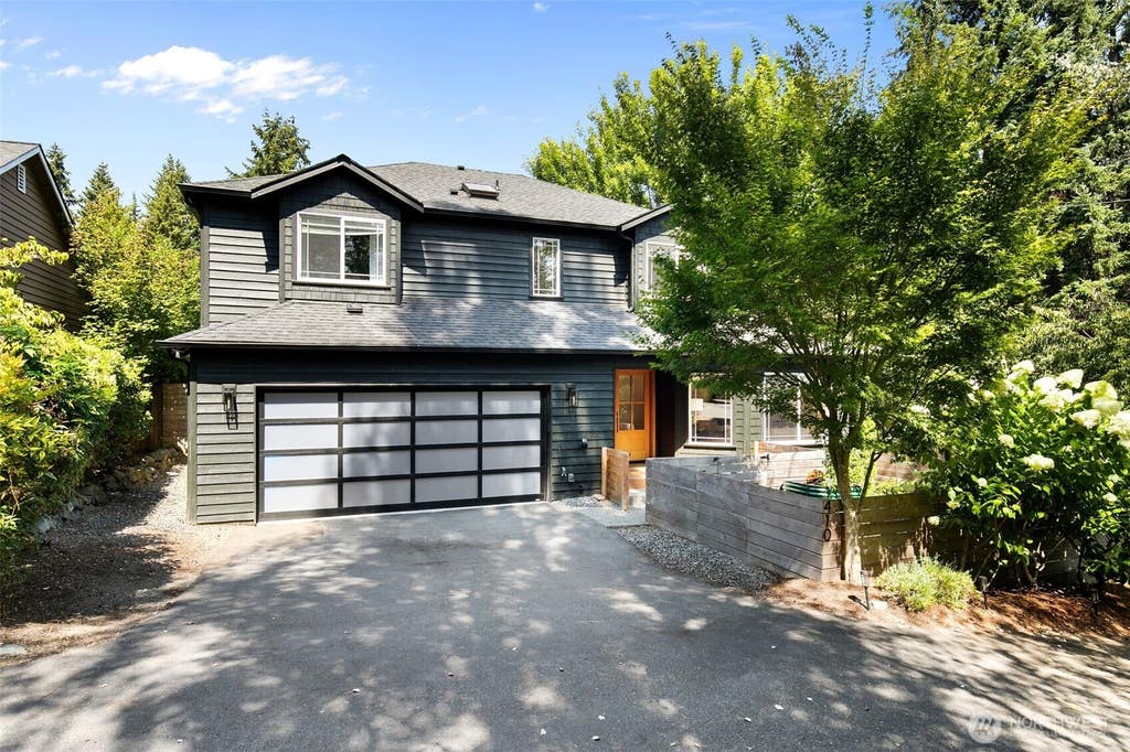 Photo of 410 N 178th Lane, Shoreline, WA 98133 (MLS # 2569503)