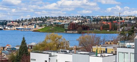 Photo of 73 E Lynn St St, Seattle, WA 98102 (MLS # 2490729)