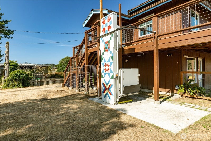 2385 Sunlight Beach Road