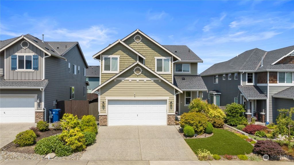 Photo of 8407 72nd Place NE, Marysville, WA 98270 (MLS # 2136521)
