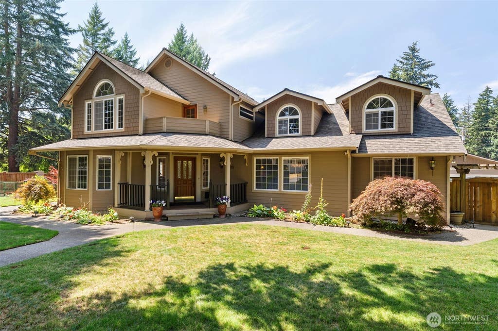 Photo of 706 N Huson ST, Tacoma, WA 98406 (MLS # 2558453)
